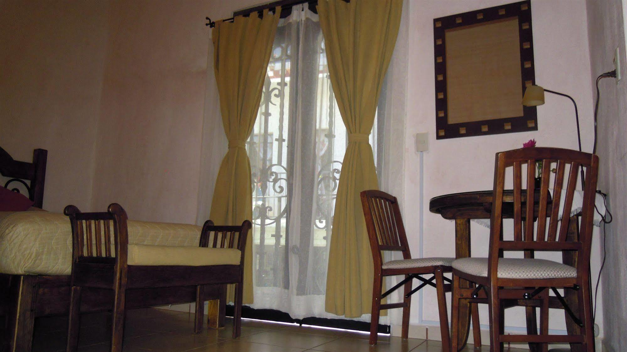 Hotel La Casa Del Laurel Taxco de Alarcon Exterior foto