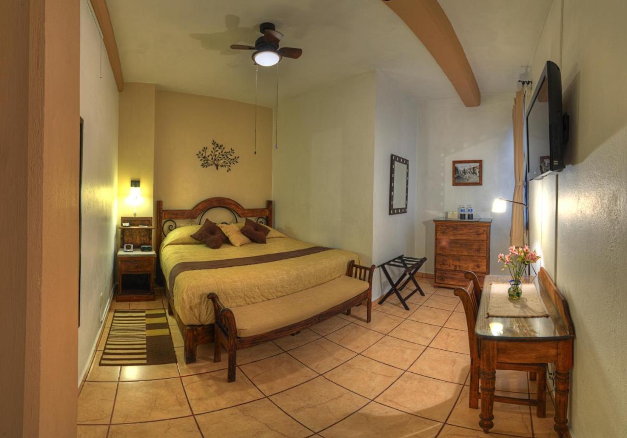 Hotel La Casa Del Laurel Taxco de Alarcon Exterior foto